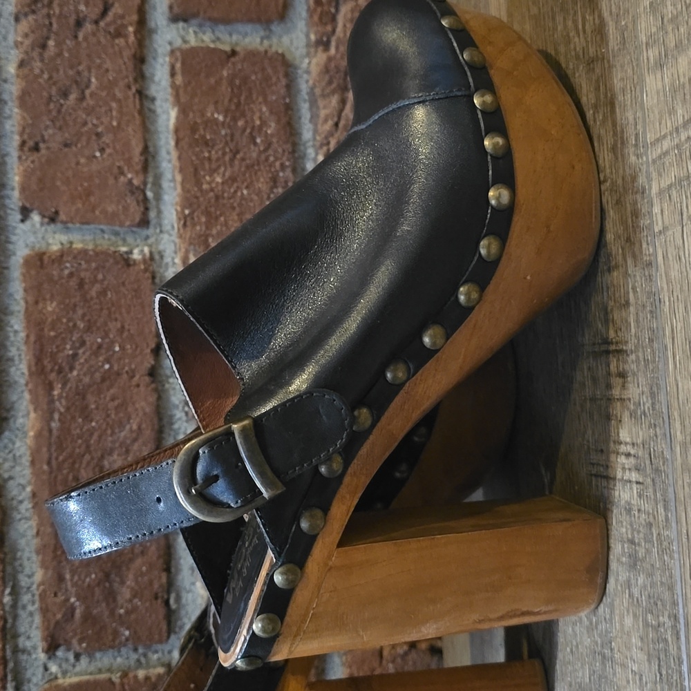 Jeffrey Campbell Woodies Platform Shoe - Picture 10 of 13
